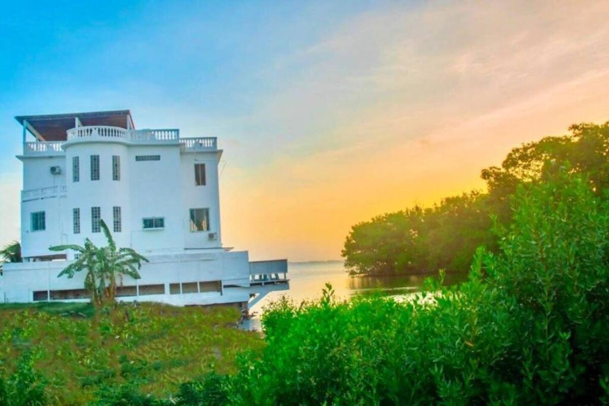 See Belize Waterside Sea View Apartment With Infinity Pool & Overwater Deck Ciudad de Belice Exterior foto