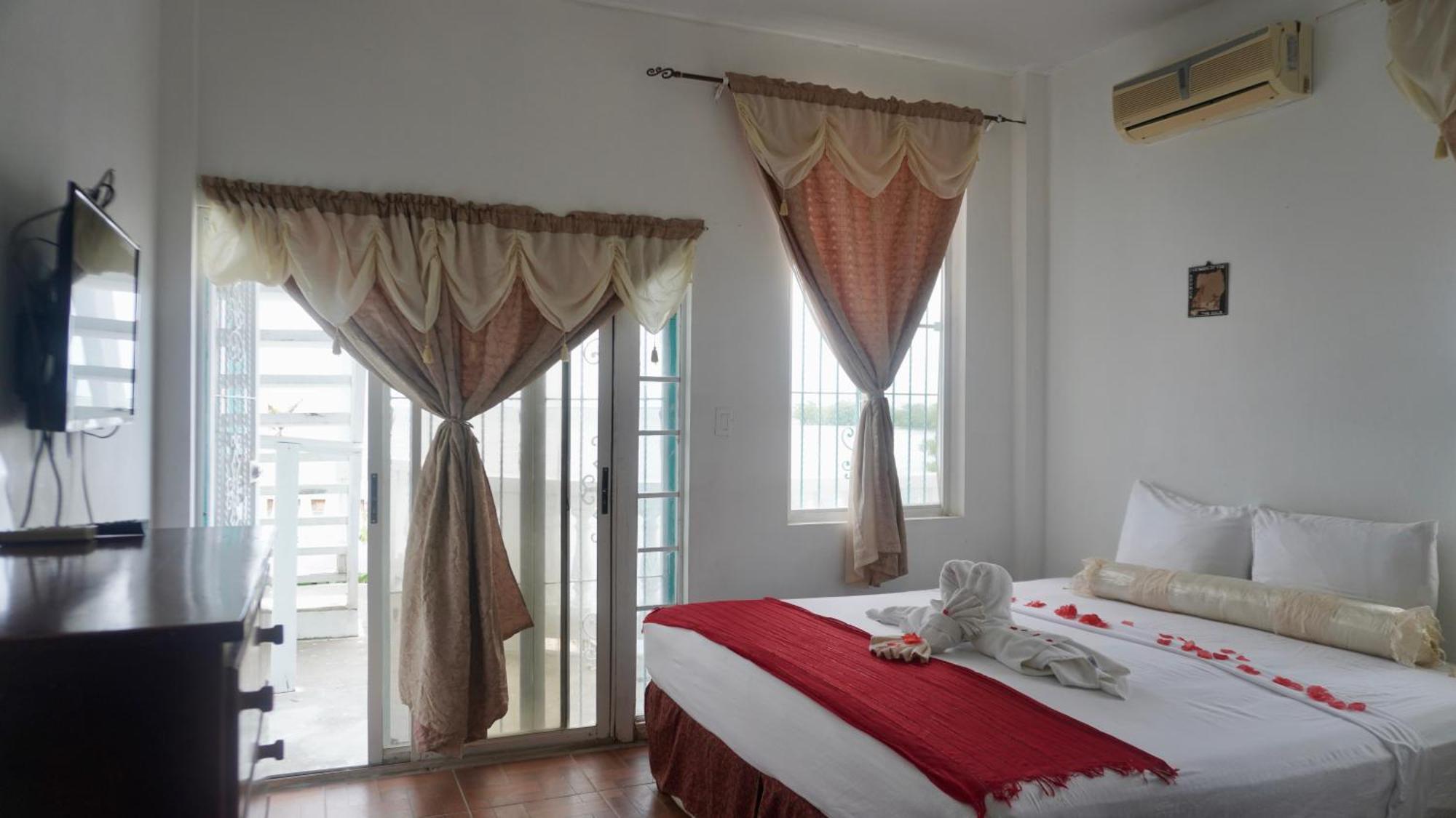 See Belize Waterside Sea View Apartment With Infinity Pool & Overwater Deck Ciudad de Belice Exterior foto